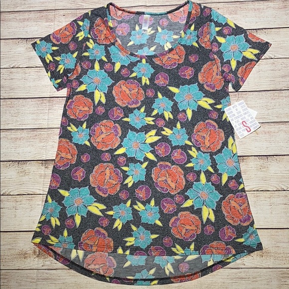 NWT Lularoe S Classic T Bundle - Picture 5 of 8